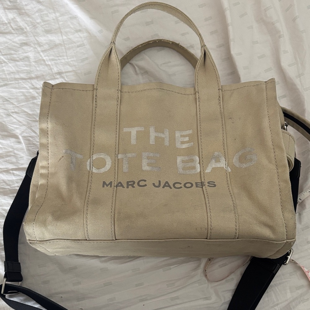 Marc Jacobs Tan Messenger Bag
